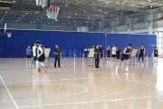 王哲林体测达标！其中负重深蹲满分 投篮测试29中15！