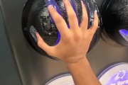 🖐️不比不知道！一比真的吓一跳😮小卡的手掌到底有多大？